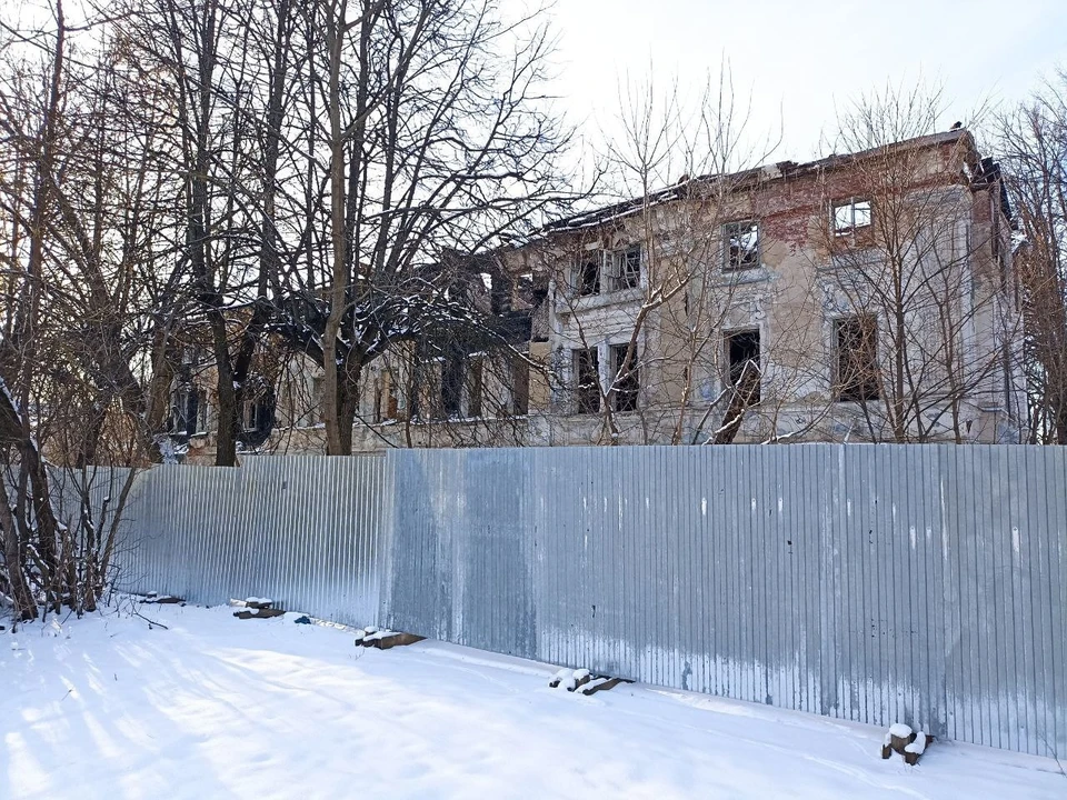 Краснодар улица коммунаров. Ул коммунаров 49. Коммунаров 49 краснодар. Коммунаров 47 елец аптека. Коммунаров 50.
