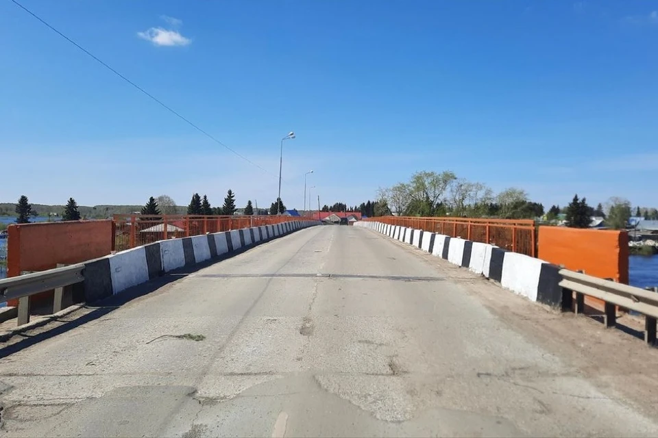 В Кыштовке начался ремонт моста через реку Тара. Фото: Минтранс Новосибирской области.