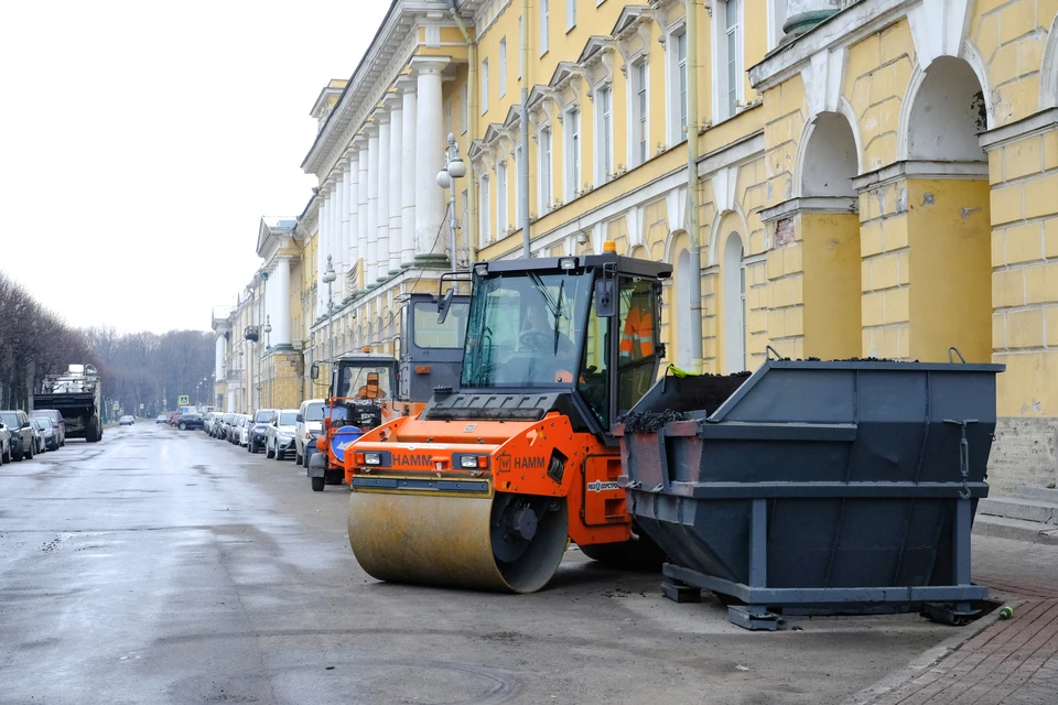 В Петербурге перекроют несколько улиц почти до конца марта.