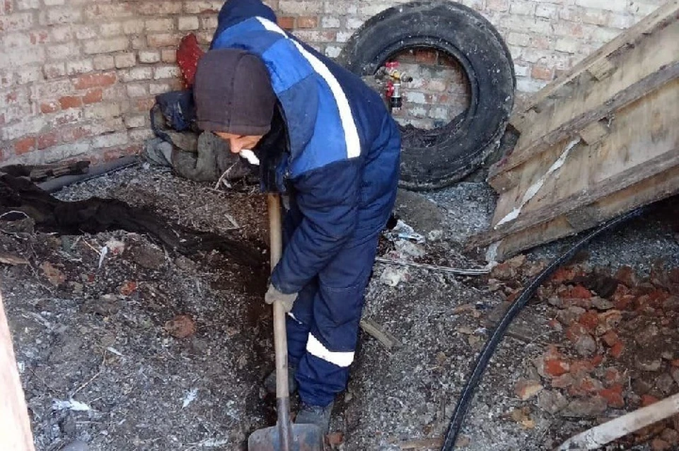 В городской библиотеке Молочанска в Запорожской области восстановили водоснабжение. ФОТО: администрация Токмакского МО