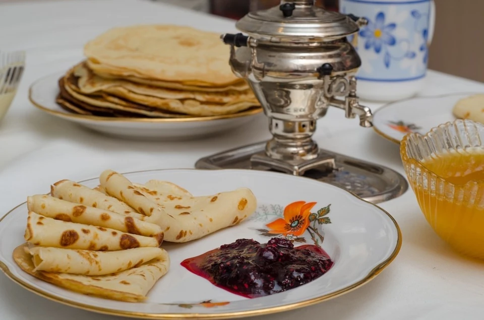Выбирать рекомендуют менее калорийные начинки.