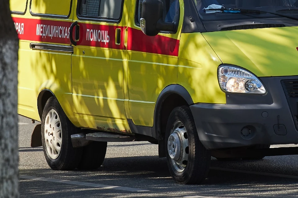 В Новосибирске девушка на «Ауди» протаранила автомобиль скорой помощи