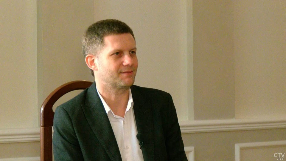 Телеведущий Борис Корчевников рассказал, как связан его фильм «Мамино письмо» с Беларусью. Фото: кадр видео СТВ