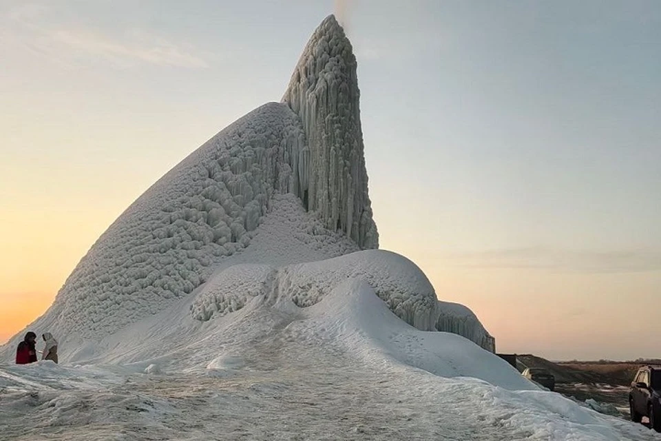 Ледяная гора в хуторе Рогожкино. Фото: Сергей Сюсюкин