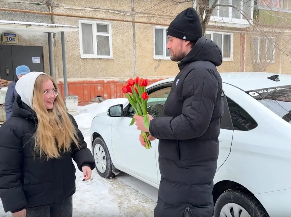 Фото: скриншот видео хоккейного клуба «Молот»