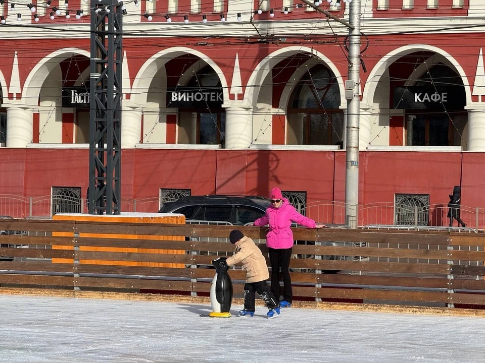 Бесплатный каток в Калуге на Старом Торге посетили 25 000 человек
