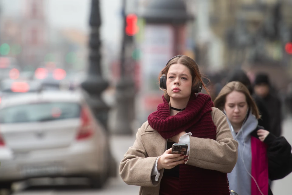 В воскресенье погода в Петербурге сохранит тепло.