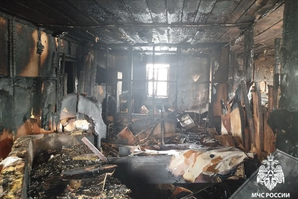Пожарных вызвали соседи. Фото: МЧС Удмуртии
