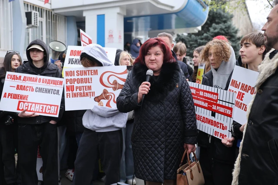 Светлане Попан назначили 60 суток судебного контроля