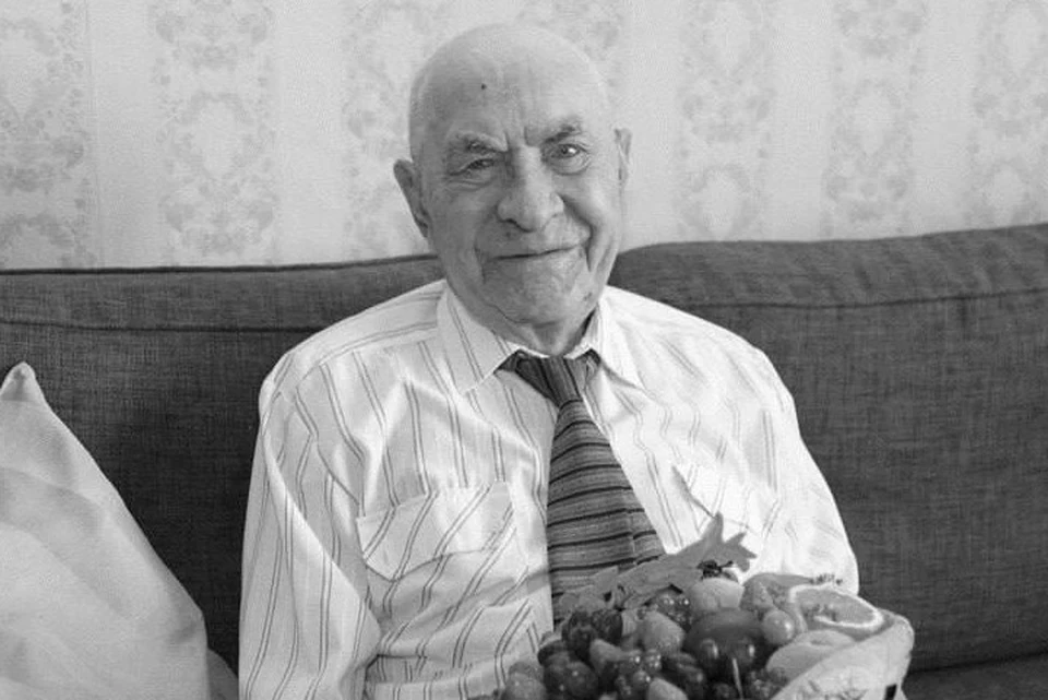 Юрий Малышев пришел на завод в 1961 году. Фото: пресс-служба ПАО «Казаньоргсинтез»