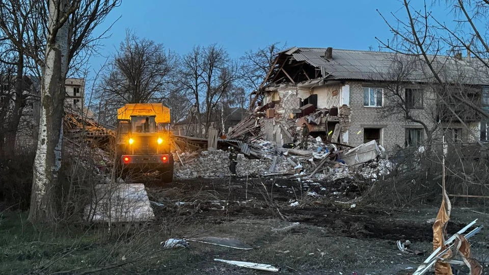 В Запорожской области произошло обрушение жилого дома. Фото - тг-канал Евгения Балицкого