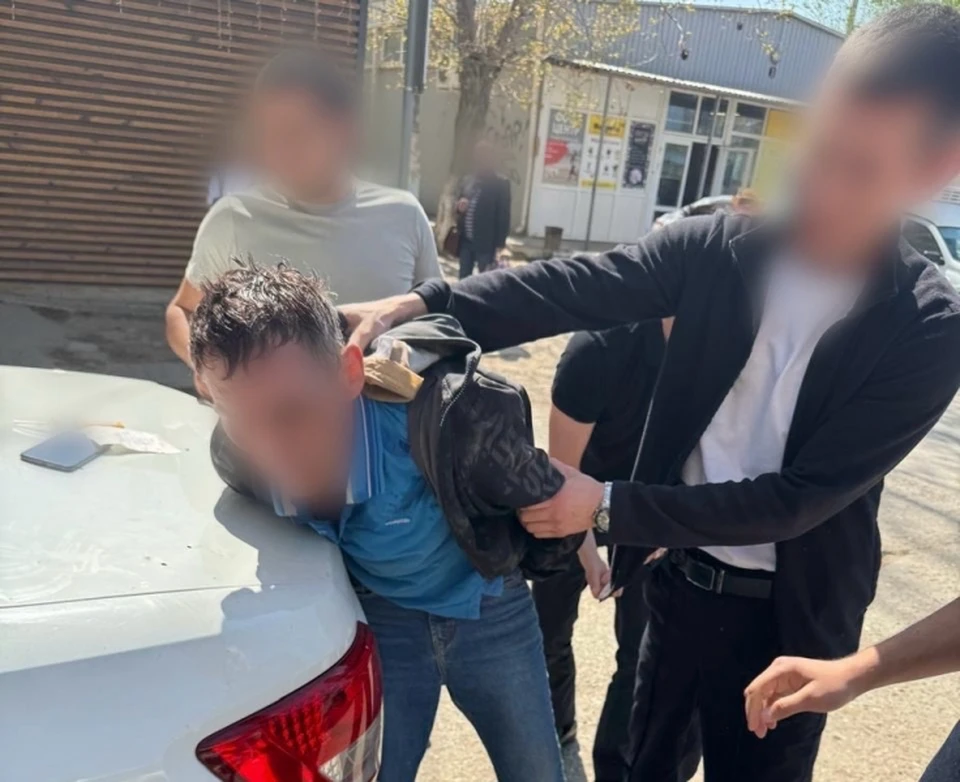 Возбуждено уголовное дело по п. «в» ч. 2 ст. 161 УК РФ