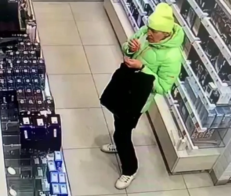Полиция Магадана ищет женщину, подозреваемой в совершении преступления Фото: МВД Колымы