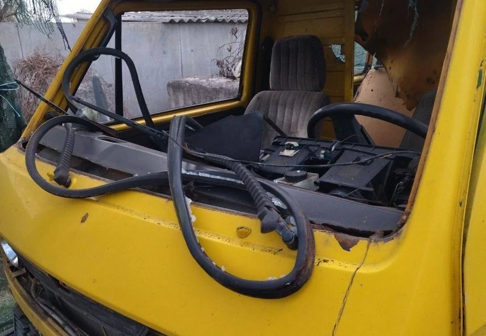 Повреждены частные дома и транспорт, часть жителей осталась без электричества