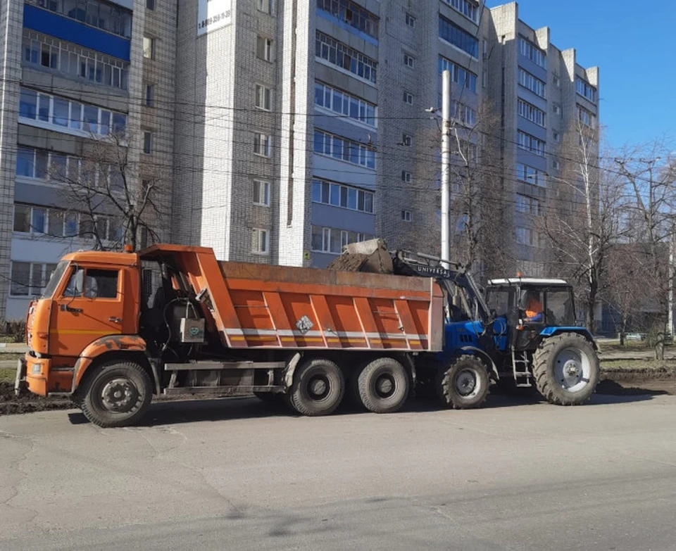 В Ульяновске продолжают работы по благоустройству и наведению чистоты. Фото администрация Ульяновска