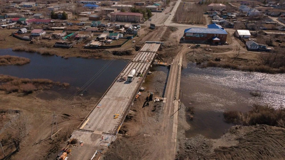 Это один из крупнейших объектов, на которых сейчас в области ведут работы.