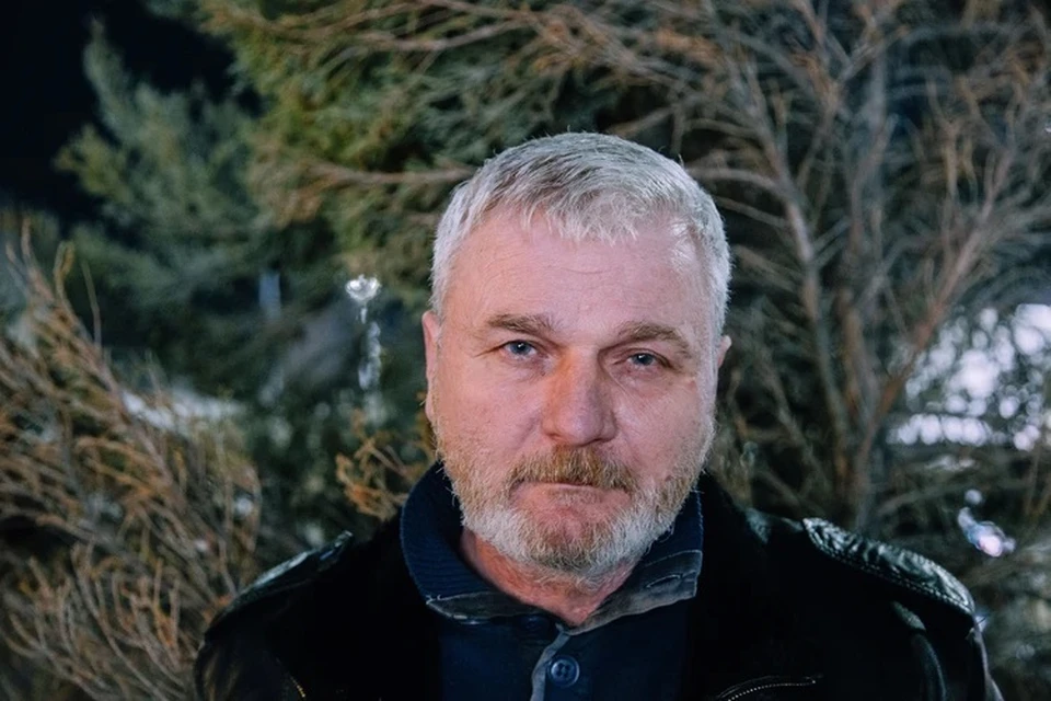 Украинские боевики целенаправленно подбили автомобиль «Санты»
