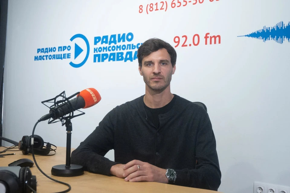 Александр Ерохин в студии Радио "Комсомольская правда в Петербурге".