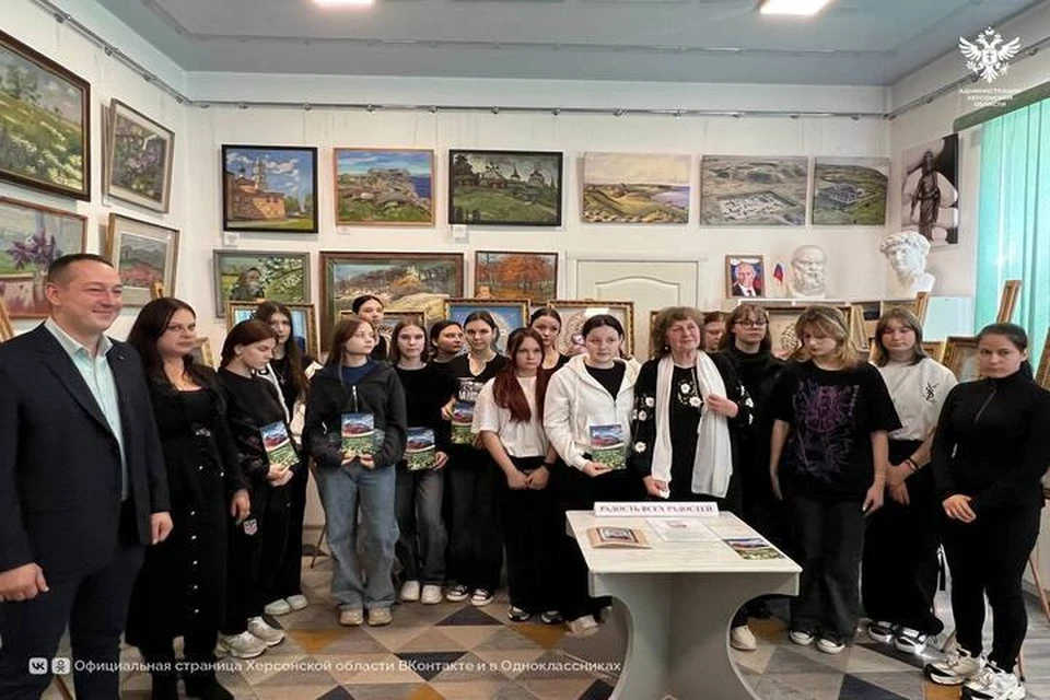 Выставка икон открылась в Геническом краеведческом музее. Фото: администрация Херсонской области