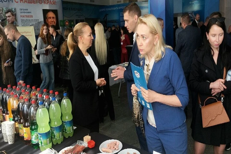Торгово-закупочная сессия в Геническе показала интерес к местной продукции в других регионах РФ. Фото: министерство промышленности и торговли Херсонской области