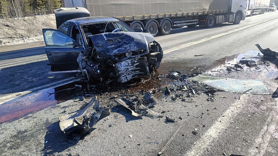 Все подробности и обстоятельства аварии устанавливаются. Фото: Госавтоинспекция по Мурманской области
