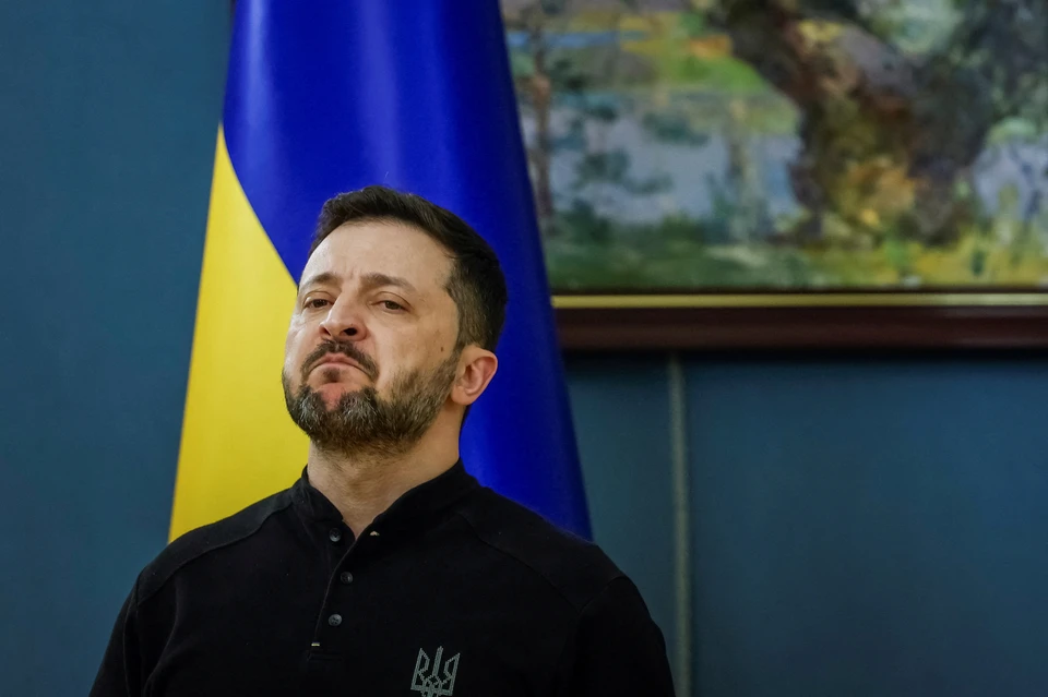 Зеленский: Украина настаивает на немедленном и полном прекращении огня
