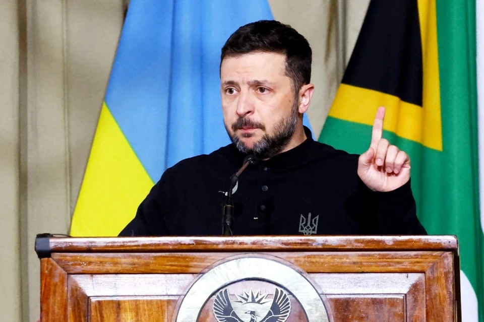 Зеленский пригрозил Трампу, что не у президента США, а «у украинцев лопнет терпение»