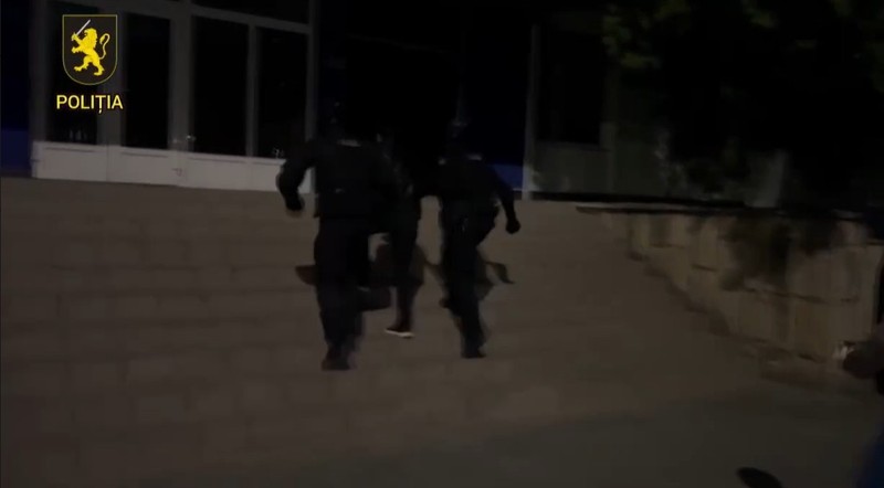 Иностранца задержали на молдавской границе. Фото: скрин с видео