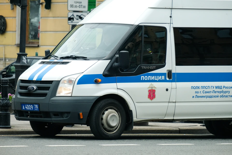 Обстоятельства аварии уточняются.