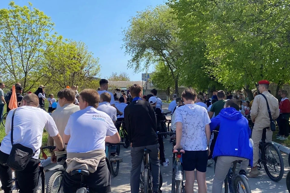 В Геническе прошел первомайский велопробег Фото: ЕР