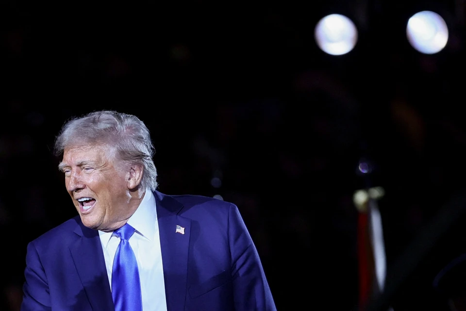 AP: Трамп давит на Украину из-за возможности для ведения бизнеса с РФ