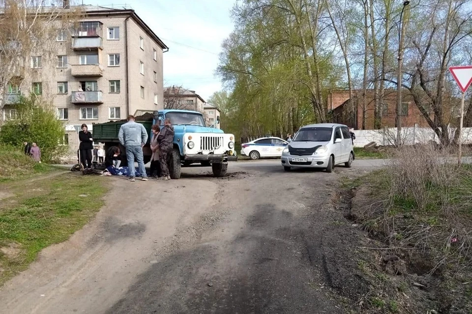 Под Новосибирском подросток на мотоцикле погиб, врезавшись в грузовик. Фото: ГАИ по НСО