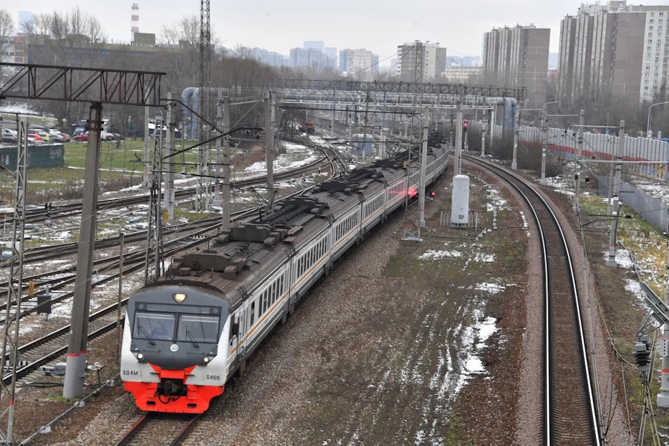 На МЦД-1 и Белорусском направлении задерживаются несколько поездов в сторону Лобни