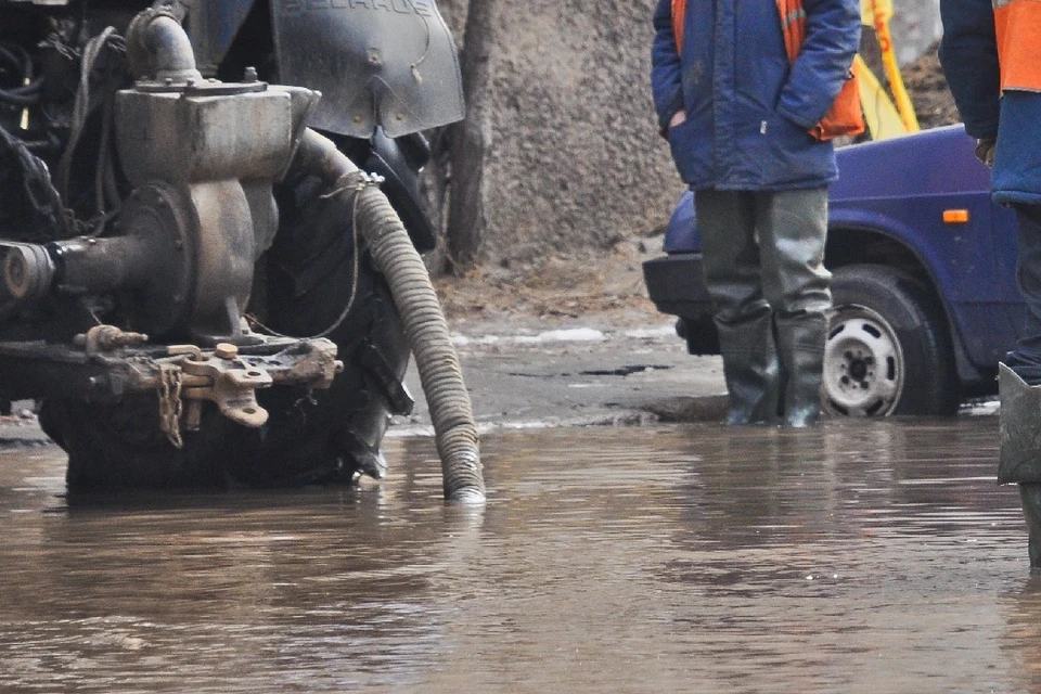 Жители Первомайского района Новосибирска пожаловались на грунтовые воды