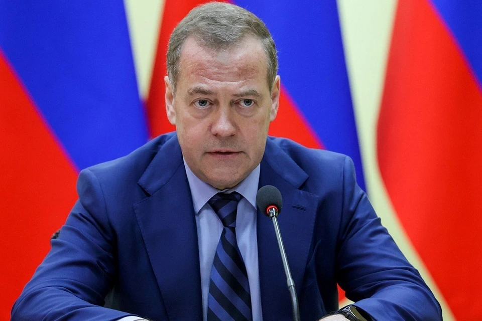 Медведев не исключил пауз в боевых действиях на Украине для подведения итогов Фото: Екатерина Штукина/POOL/ТАСС