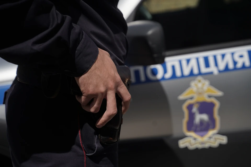 Наряды и оцепление выставили на улице Маркова рядом с центральным кладбищем города.