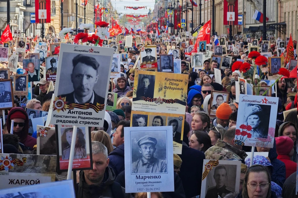 Станции метро в Петербурге, выходящие на Невский проспект, пока что ограничены для входа и выхода.