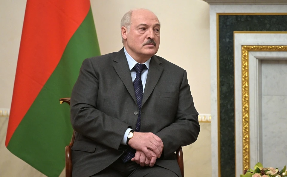Лукашенко похвалил Фицо за приезд на парад в Москву