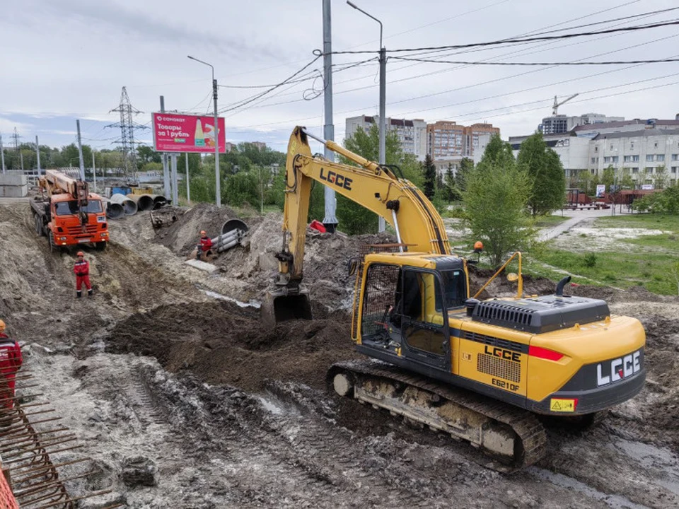 В Ульяновске продолжается реконструкция моста на улице Минаева. Фото администрация Ульяновска
