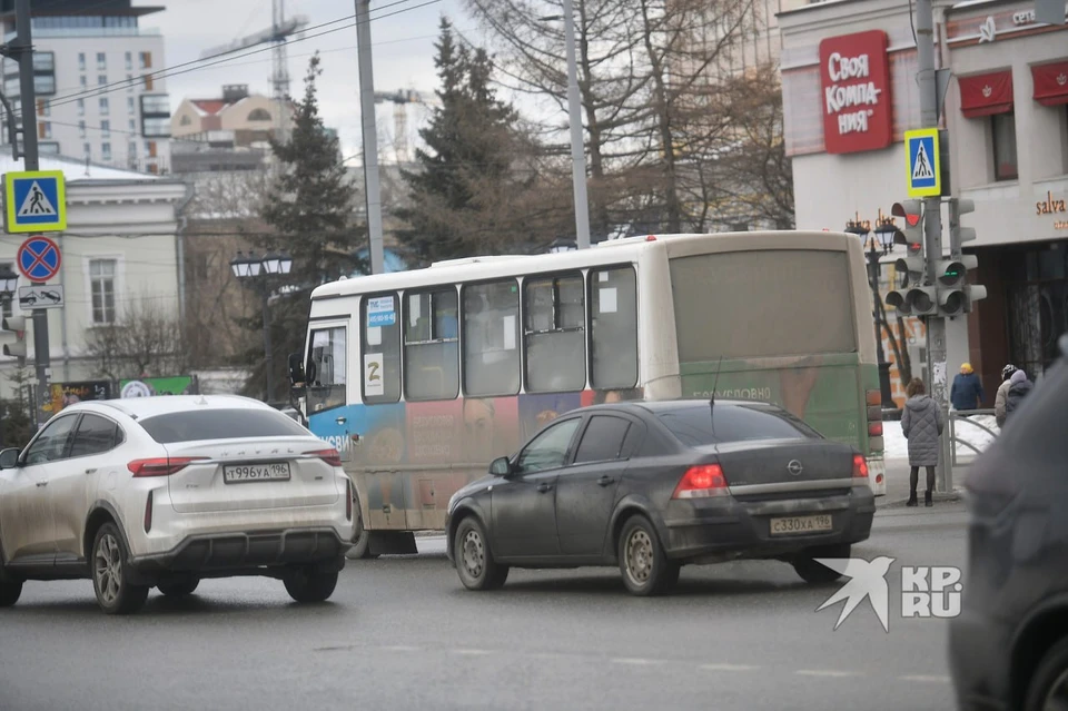 Водитель авто призвал быть внимательнее в сезон самокатчиков