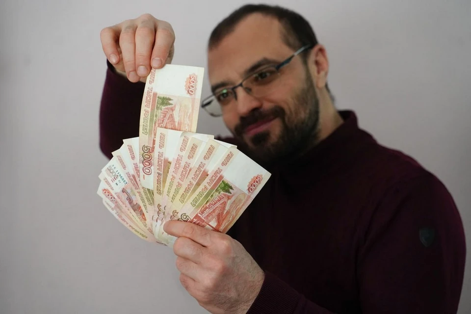В Ульяновске усиленно борются с неофициальными заработными платами
