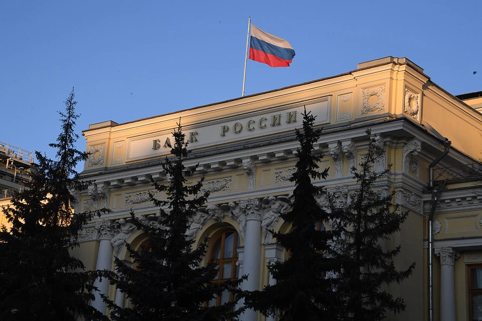 В Центральном Банке России заявили, что вероятность повышению ключевой ставки сохраняется, однако, по сравнению с мартом, она снизилась.