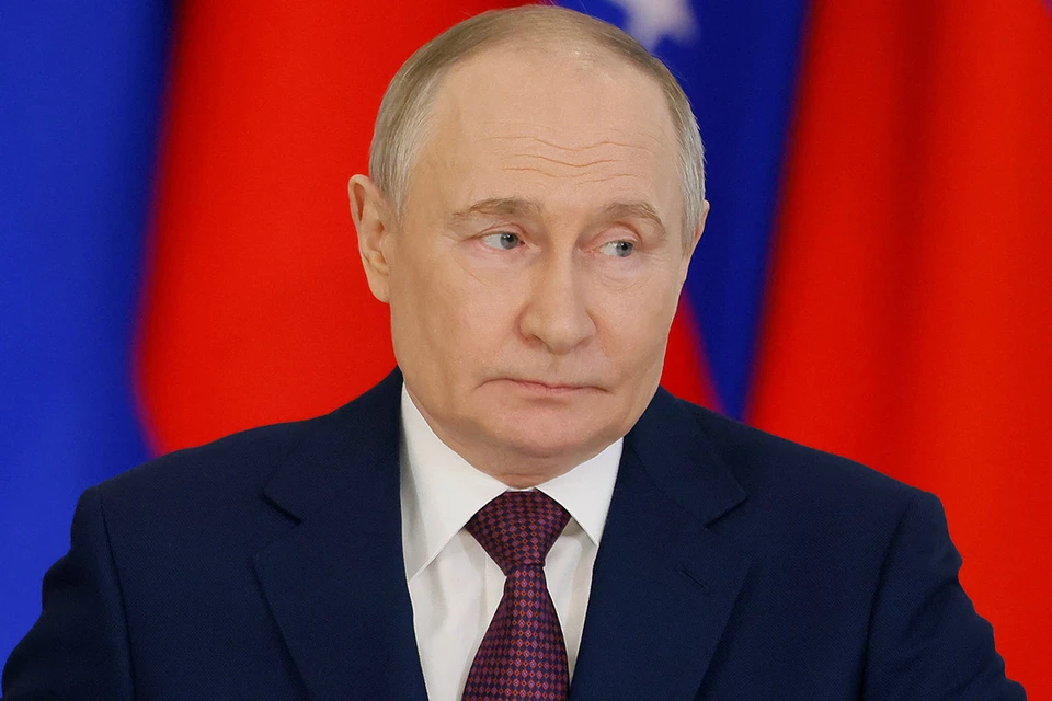 Президент России Владимир Путин выразил соболезнования близким вдовы режиссера Леонида Гайдая Нины Гребешковой в связи с ее смертью.