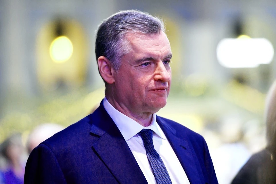 Слуцкий заявил, что на карту на Украине поставлены амбиции западного меньшинства