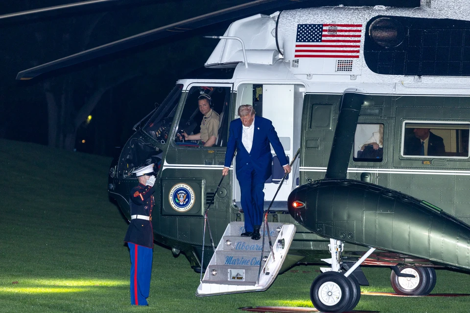 Сенатор Мерфи назвал принятие Трампом самолета от Катара коррупцией