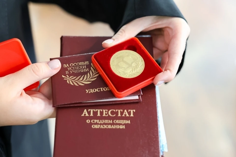 653 выпускника претендуют на медаль I степени, 461 - II степени.