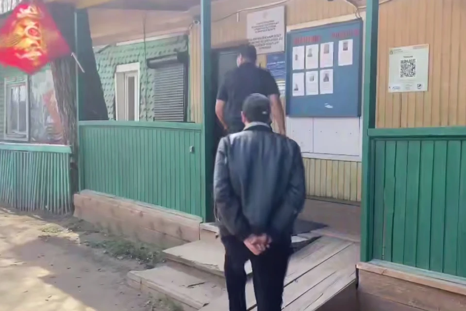 В Жигалово задержали мошенников, укравших у сибирячки 240 тысяч рублей.