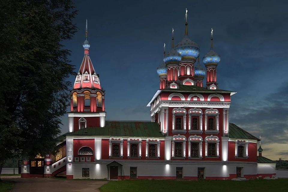 На объектах в Ярославской области продолжат устанавливать архитектурную подсветку.