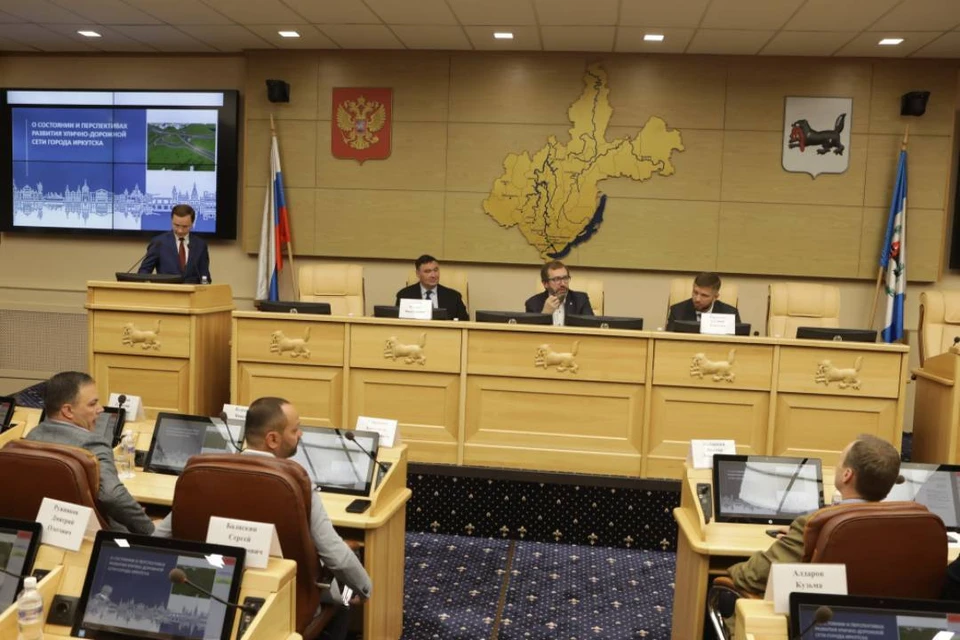 В Иркутской области принято два новых закона, которые упорядочивают отрасль пассажирских перевозок.