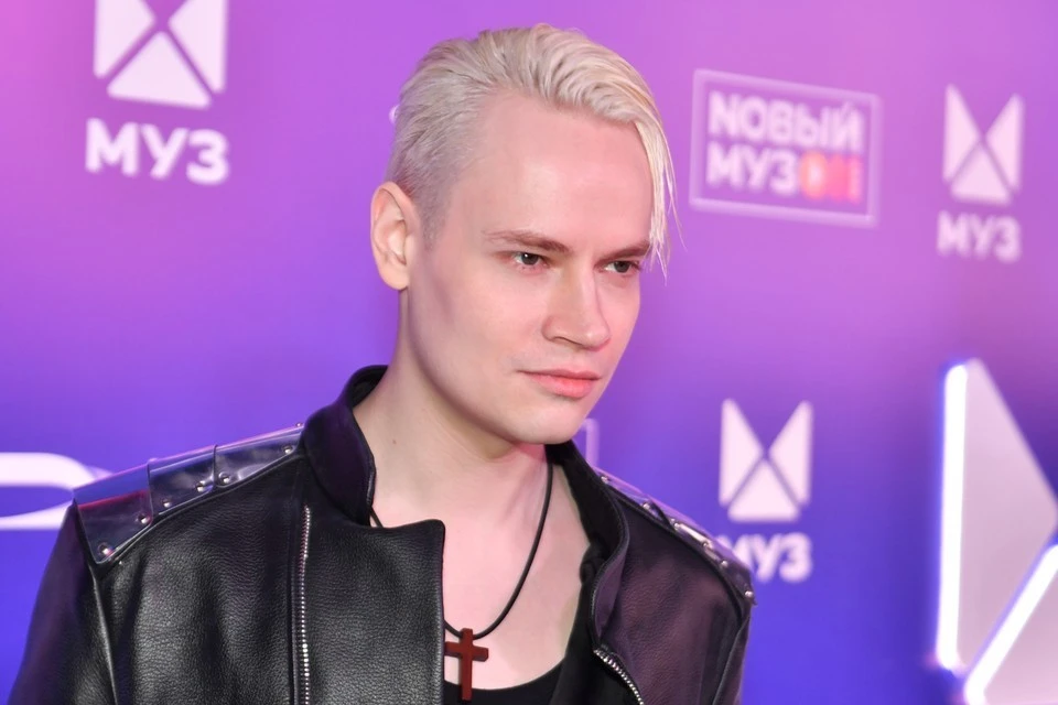 Певец SHAMAN рассказал, что любит помогать Екатерине Мизулиной по дому